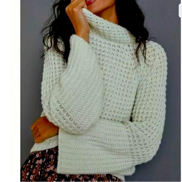 Anthropologie Sweaters - Anthropologie Mint Maeve Dionne Bell-Sleeved Sweater XL